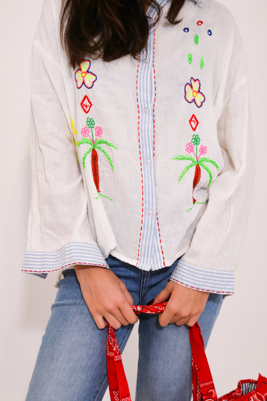 Chemise brodée nomade