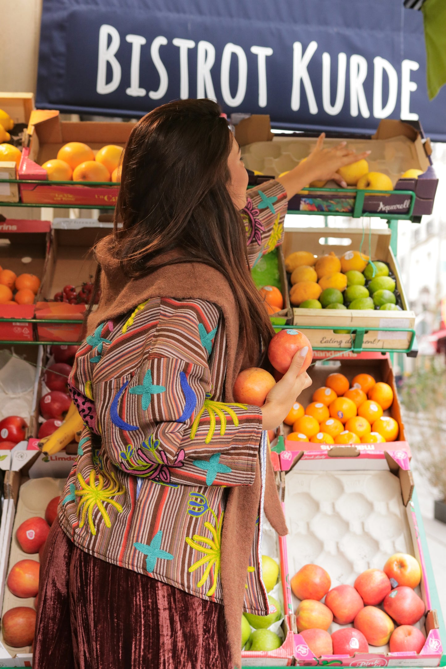 Veste Wild Bloom – Broderies Artisanales